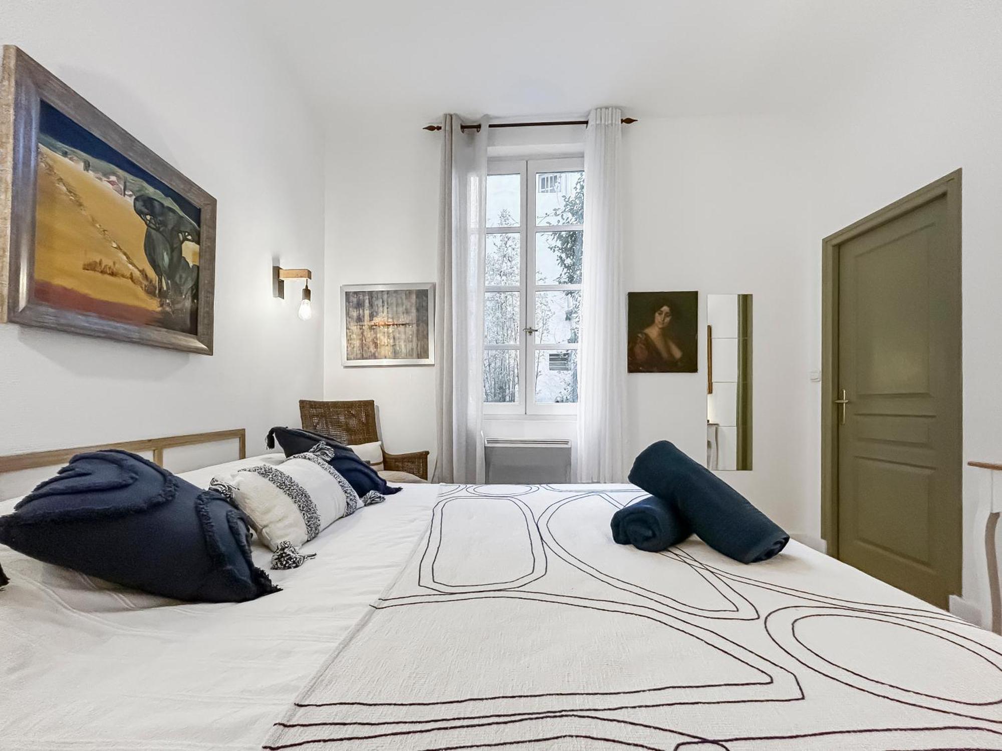 Nid Douillet Au Coeur D'Uzes Apartment Exterior photo