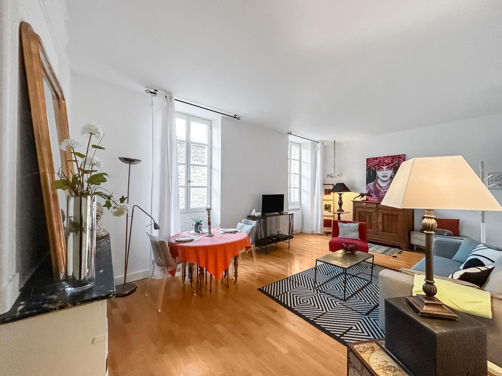 Nid Douillet Au Coeur D'Uzes Apartment Exterior photo