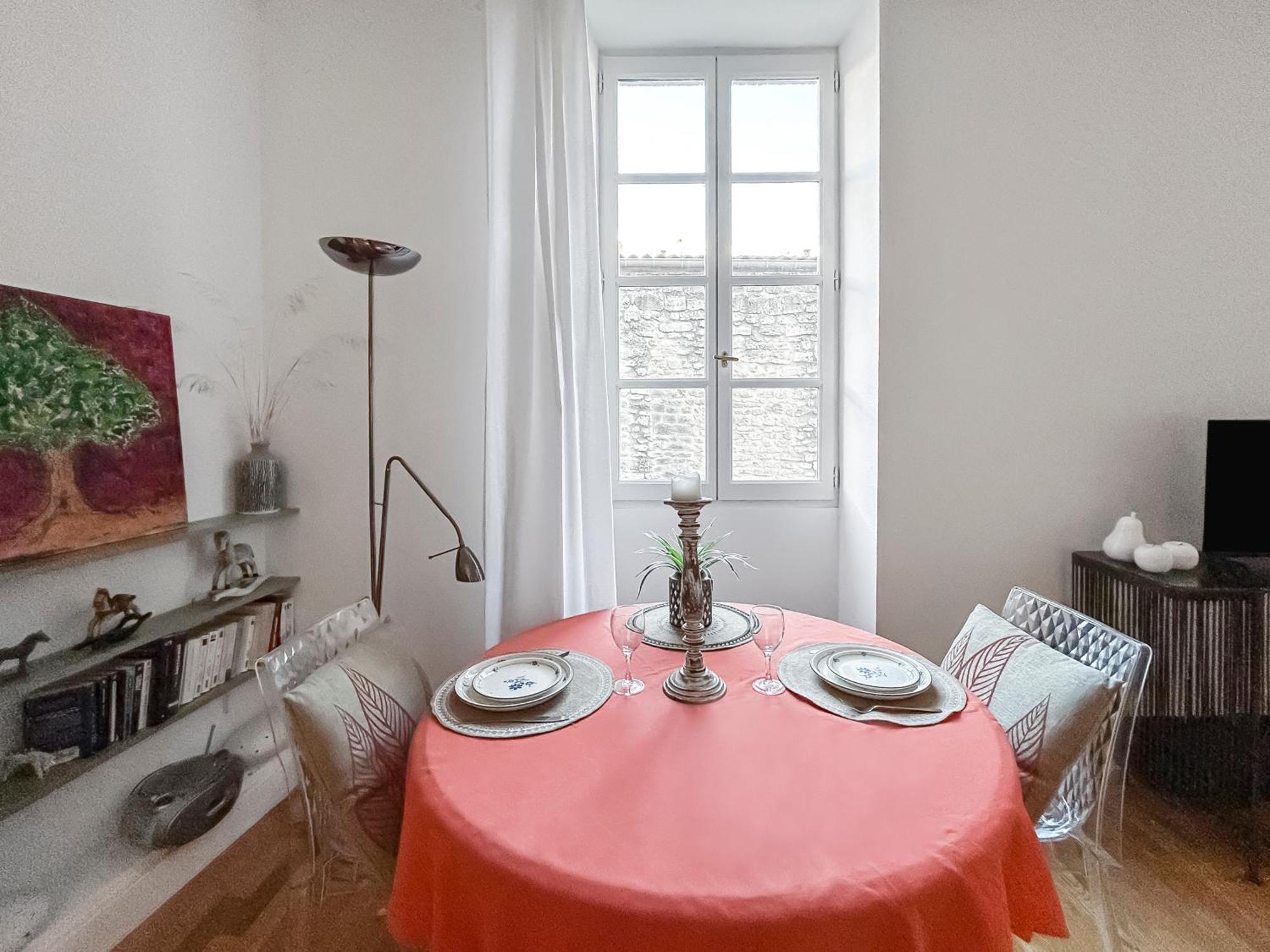 Nid Douillet Au Coeur D'Uzes Apartment Exterior photo